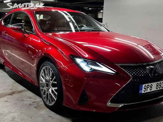 Lexus RC